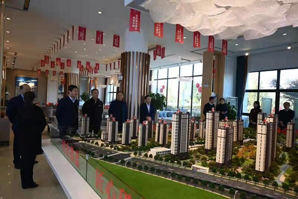 省鹽業(yè)集團外部董事調研徽鹽地產(chǎn)六安項目、霍邱項目