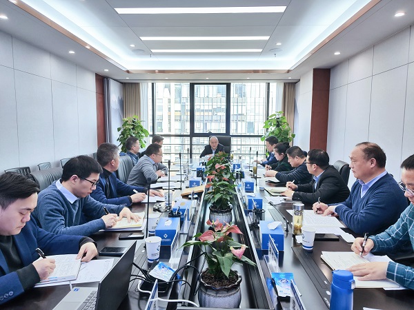 安徽鹽業(yè)地產(chǎn)集團黨委召開(kāi)民主生活會(huì )會(huì )前征求意見(jiàn)座談會(huì )